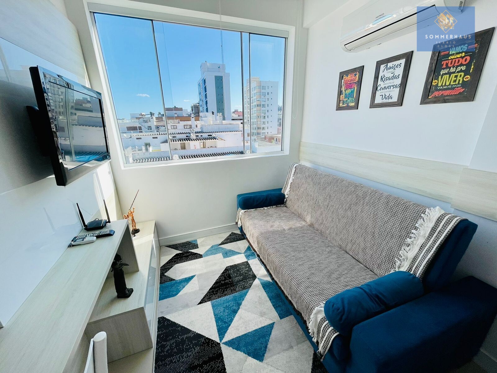 Apartamento à venda com 2 quartos, 58m² - Foto 1