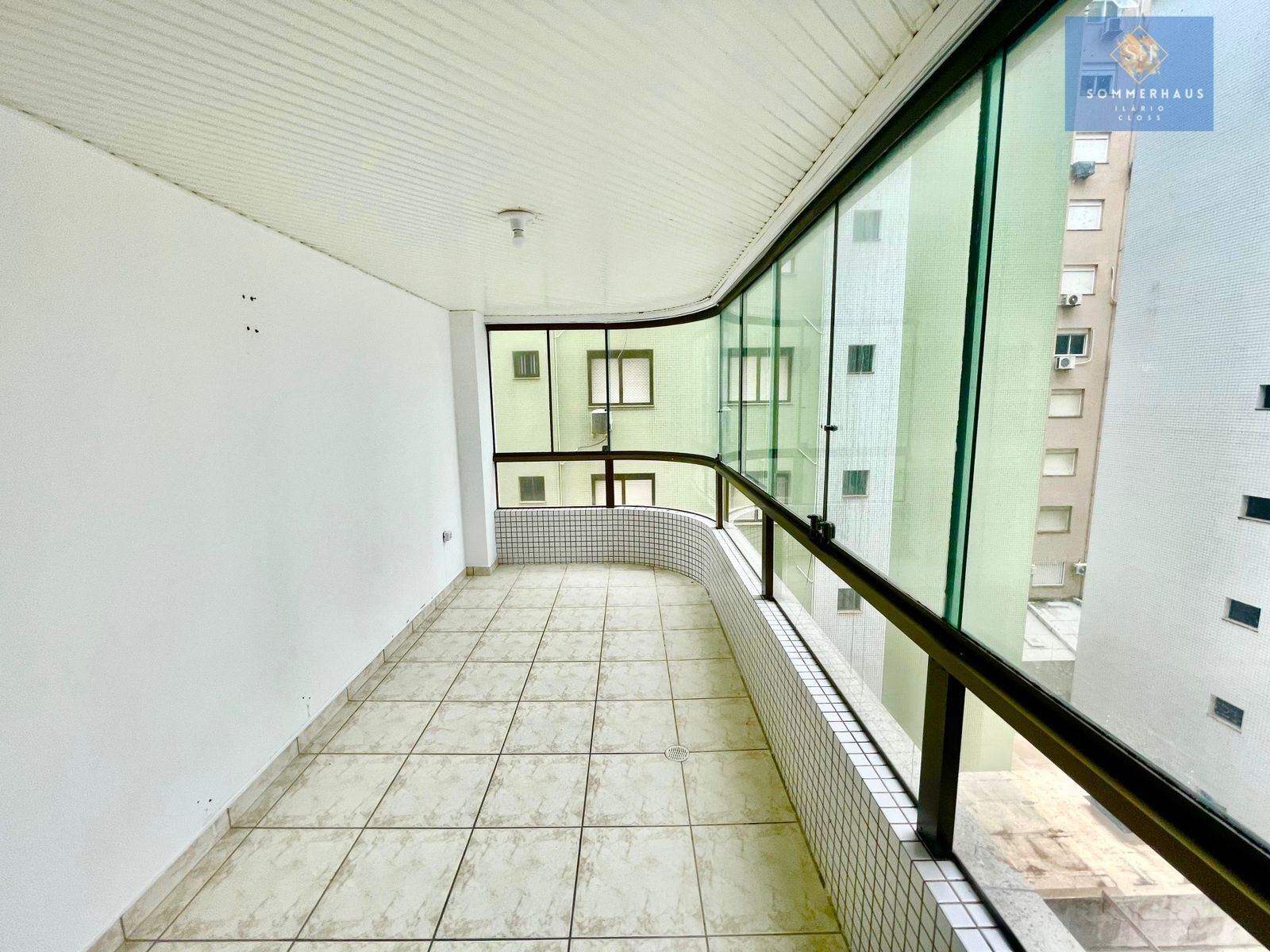 Apartamento à venda com 2 quartos, 95m² - Foto 17