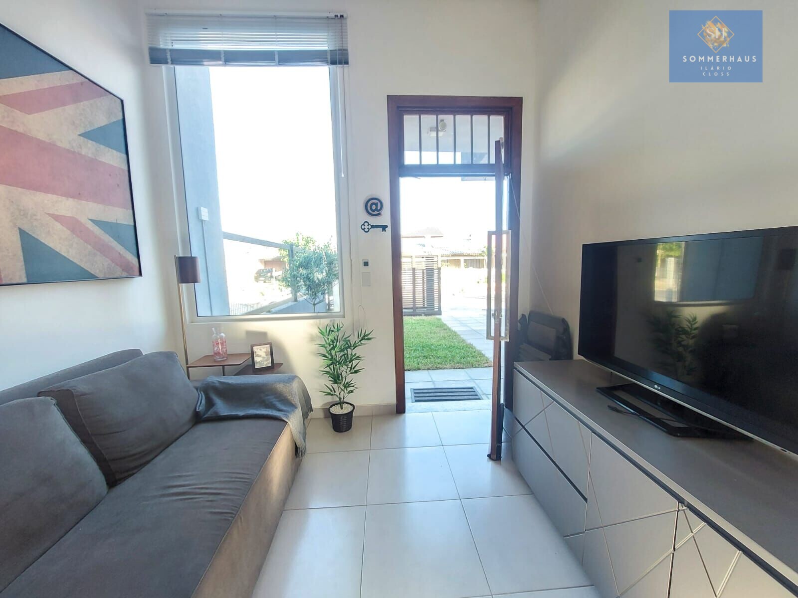 Casa à venda com 4 quartos, 150m² - Foto 4