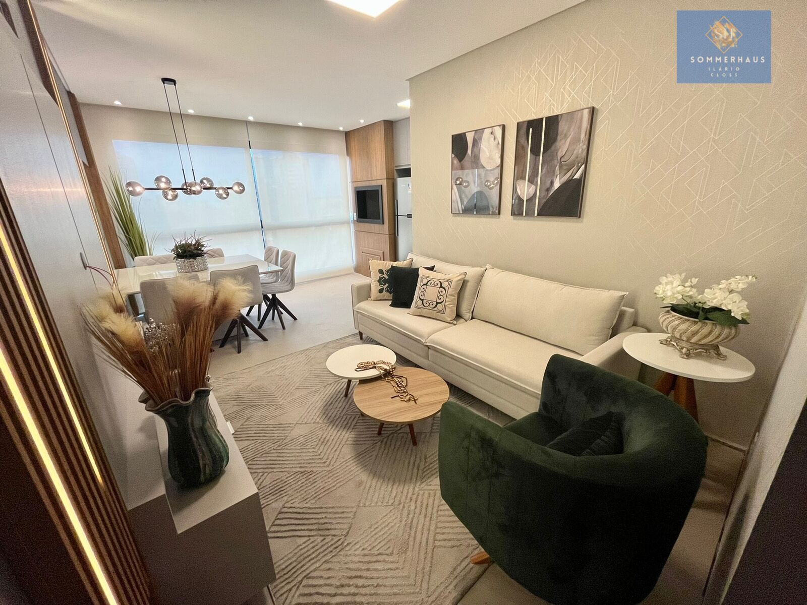 Apartamento à venda com 2 quartos, 117m² - Foto 2