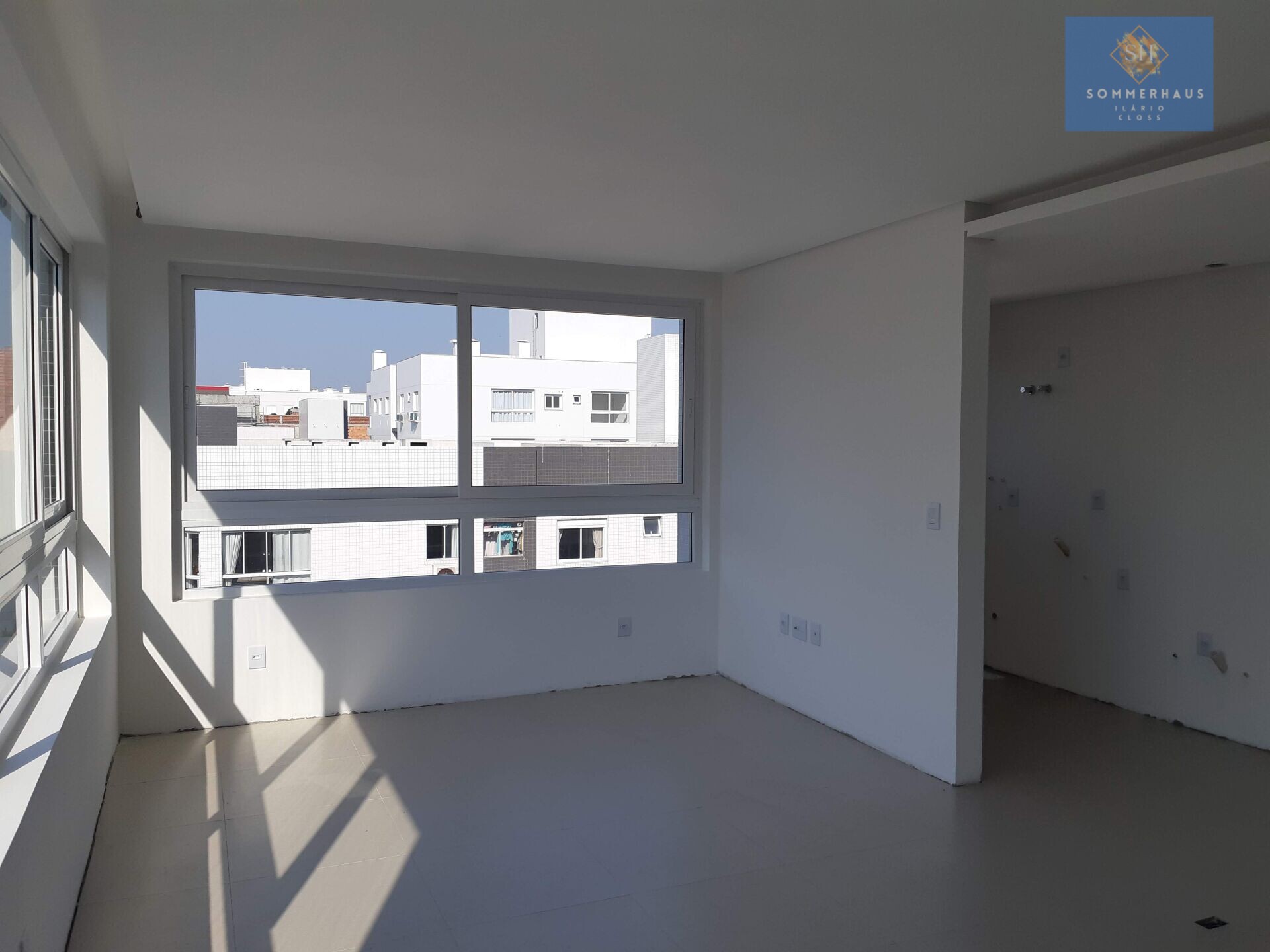 Apartamento à venda com 3 quartos - Foto 4