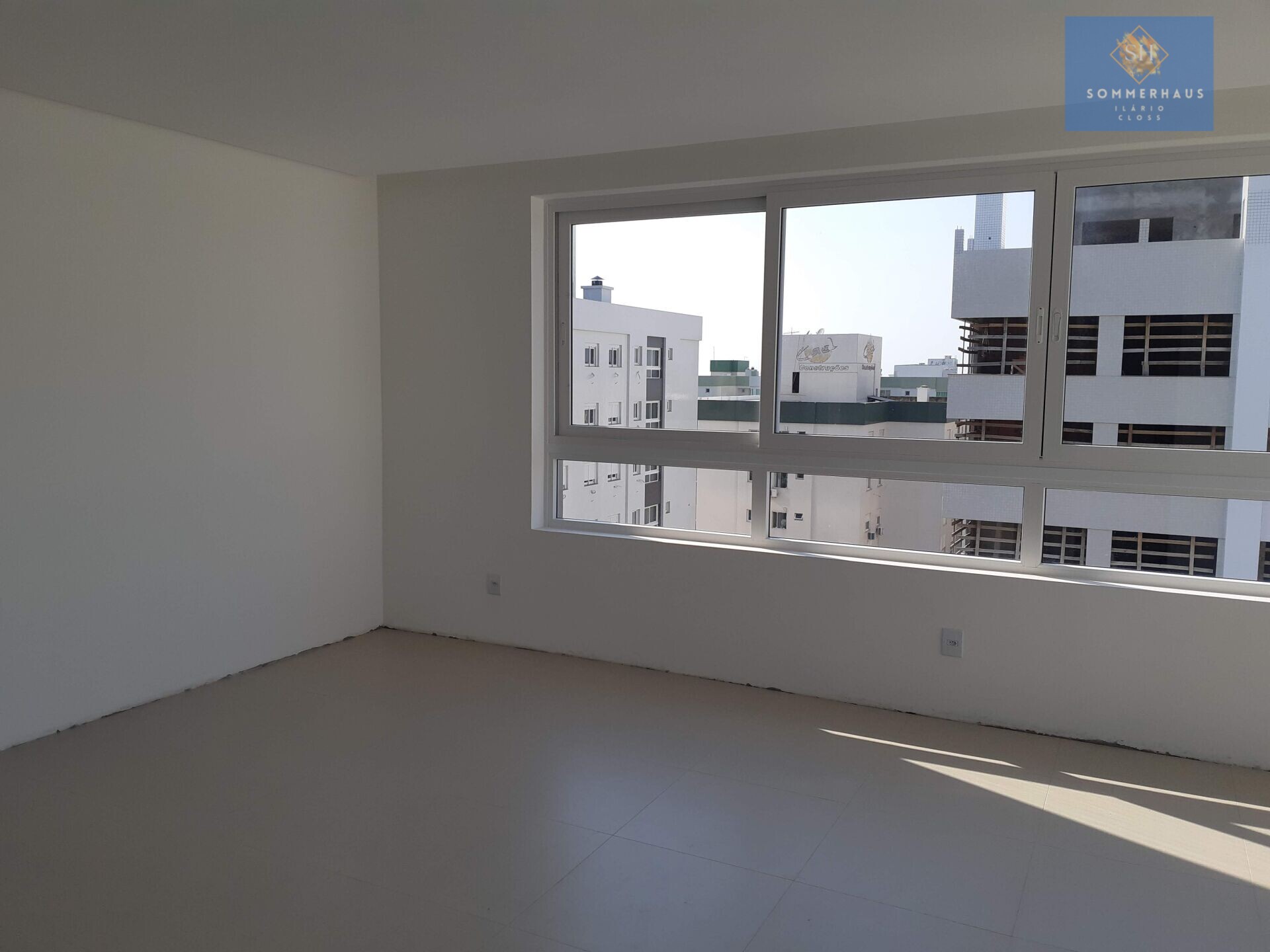 Apartamento à venda com 3 quartos - Foto 2