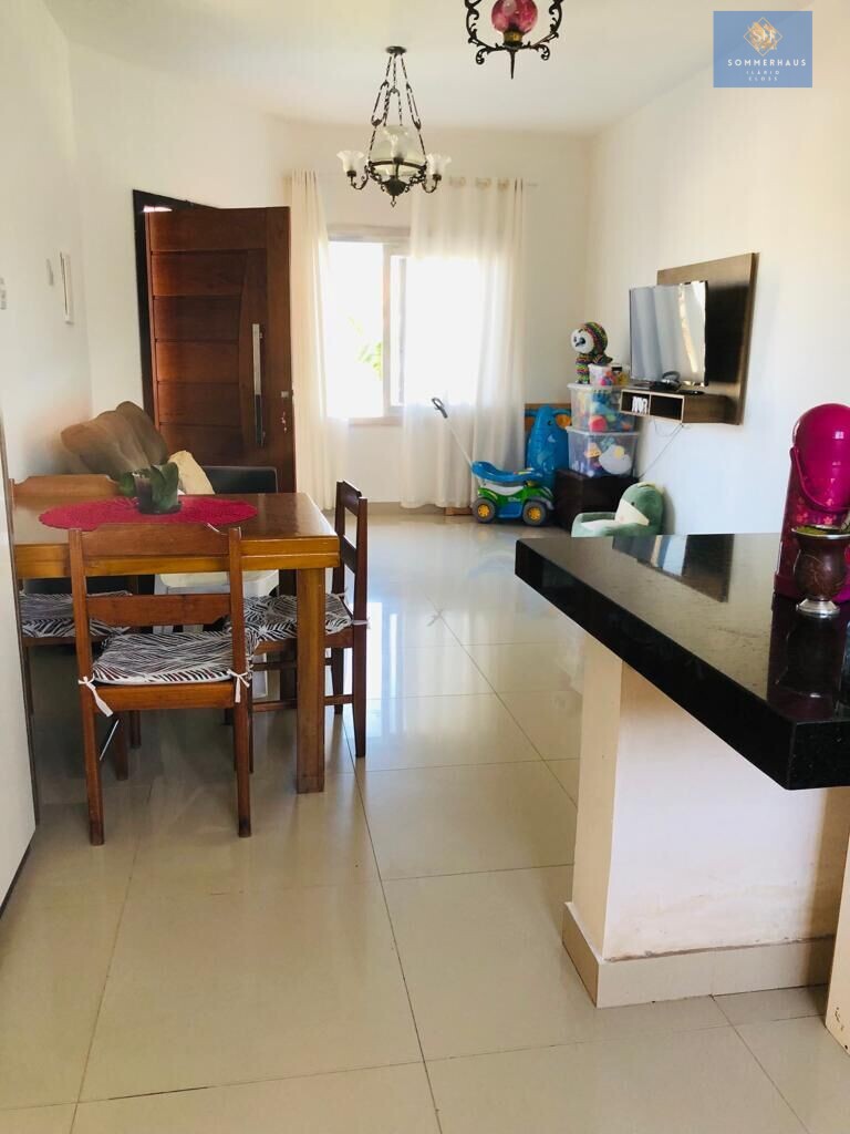 Casa à venda com 2 quartos, 95m² - Foto 4