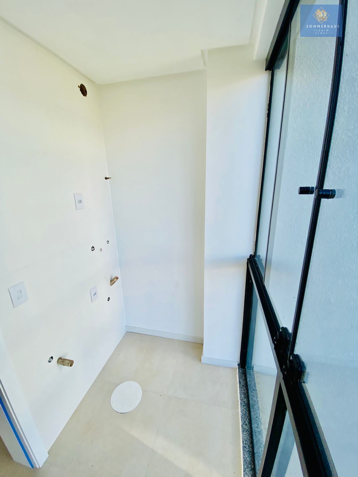 Apartamento à venda com 2 quartos, 68m² - Foto 7