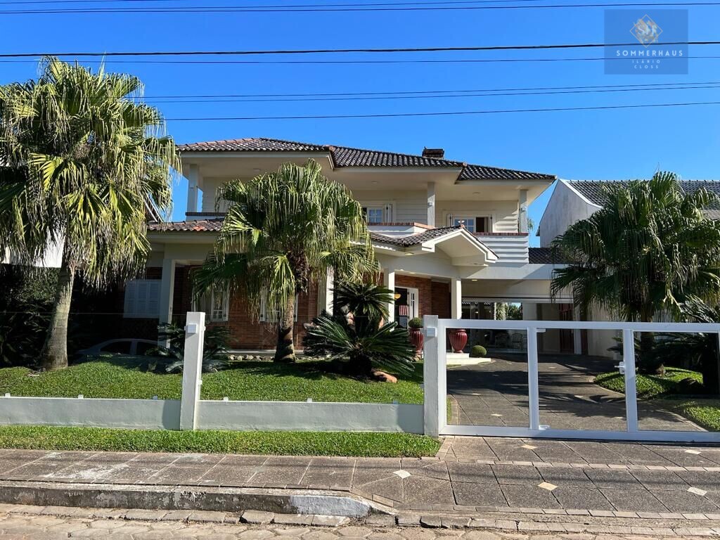 Casa à venda com 4 quartos, 323m² - Foto 3