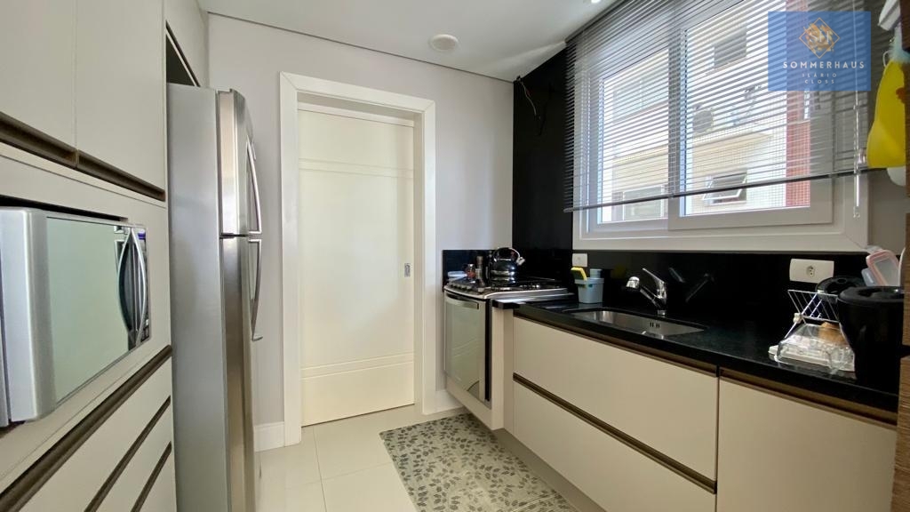 Apartamento à venda com 3 quartos, 112m² - Foto 8