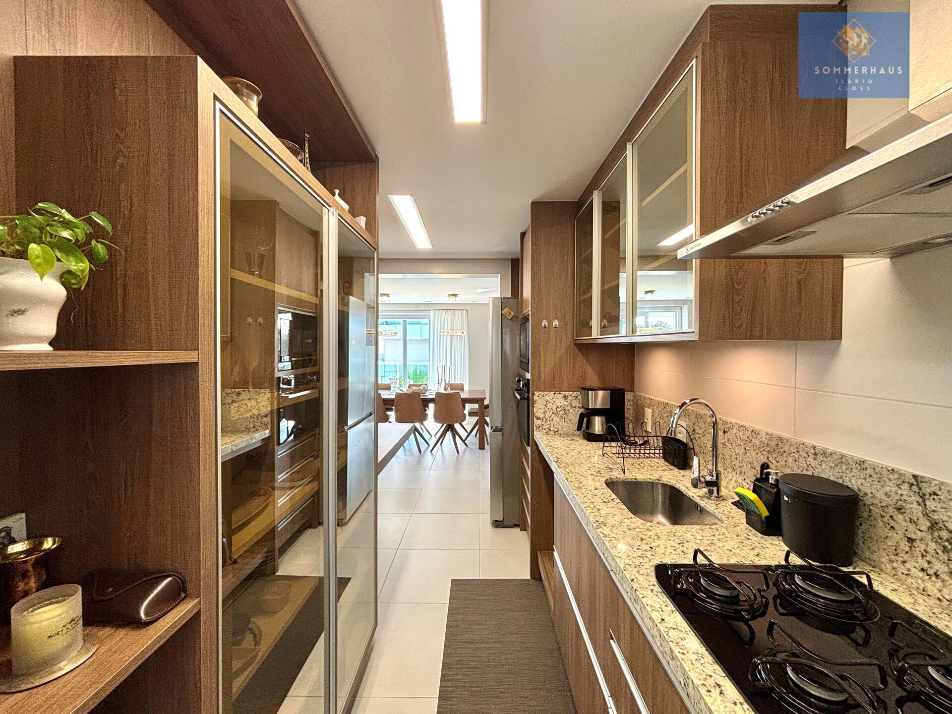 Apartamento à venda com 3 quartos, 132m² - Foto 10