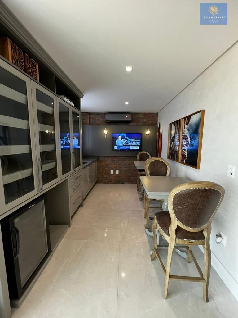 Cobertura à venda com 3 quartos, 240m² - Foto 19