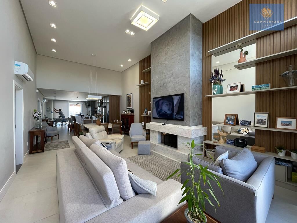 Casa, 4 quartos, 208 m² - Foto 7