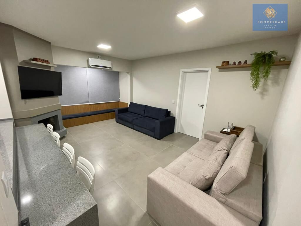 Apartamento à venda com 2 quartos, 70m² - Foto 1