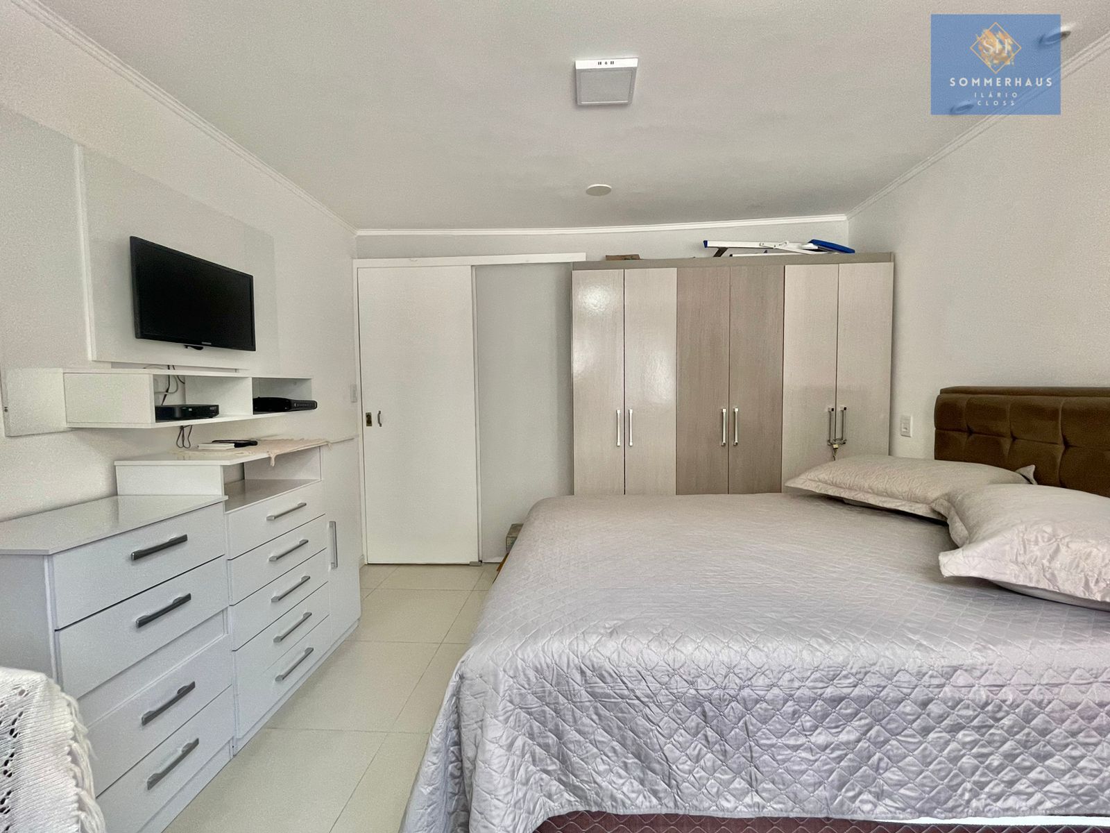 Apartamento à venda com 1 quarto, 55m² - Foto 12