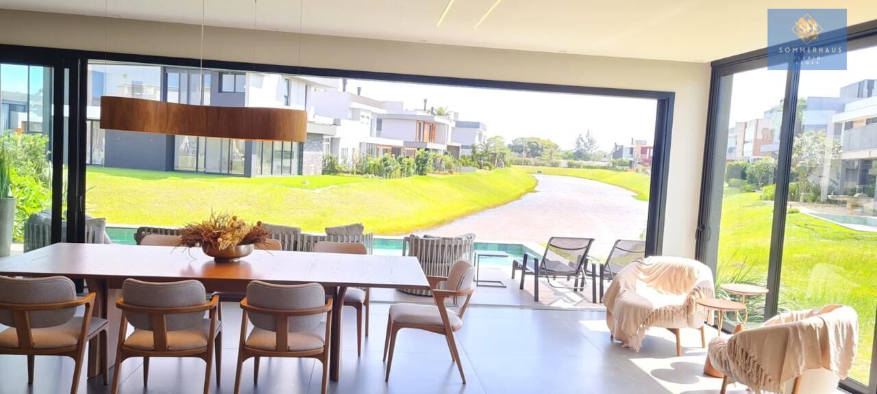 Casa de Condomínio à venda com 5 quartos, 428m² - Foto 6