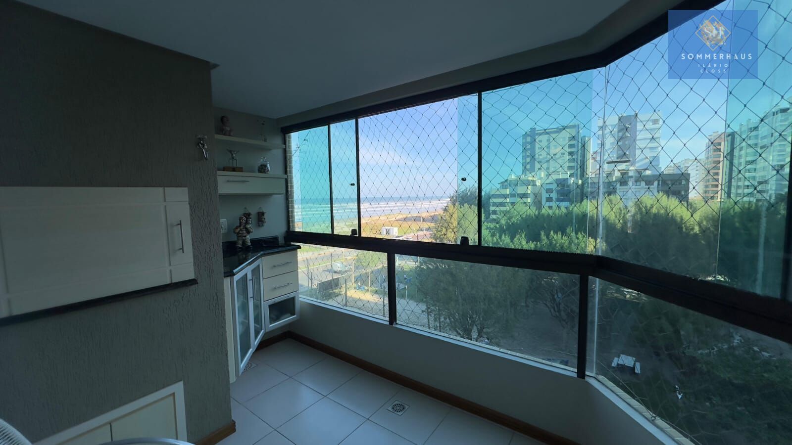 Apartamento à venda com 3 quartos - Foto 4