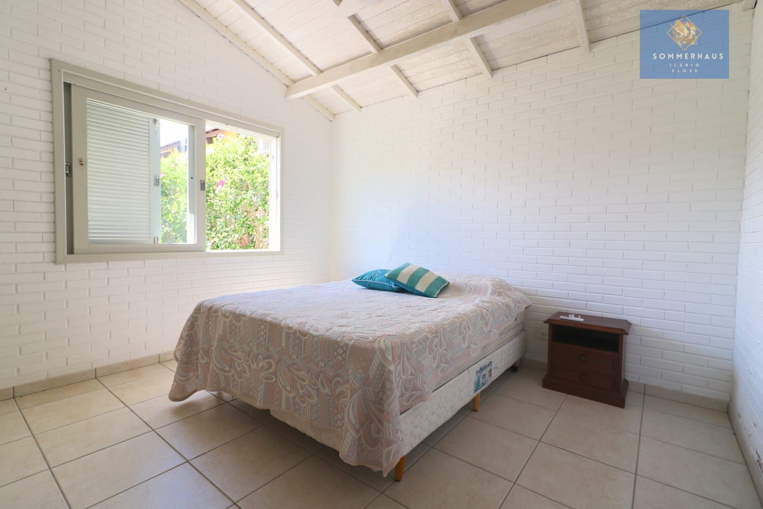 Casa à venda com 3 quartos, 182m² - Foto 13