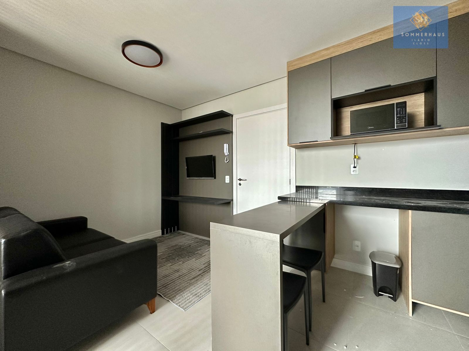 Apartamento à venda com 1 quarto, 29m² - Foto 1