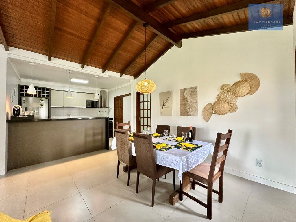 Casa à venda com 4 quartos, 171m² - Foto 12