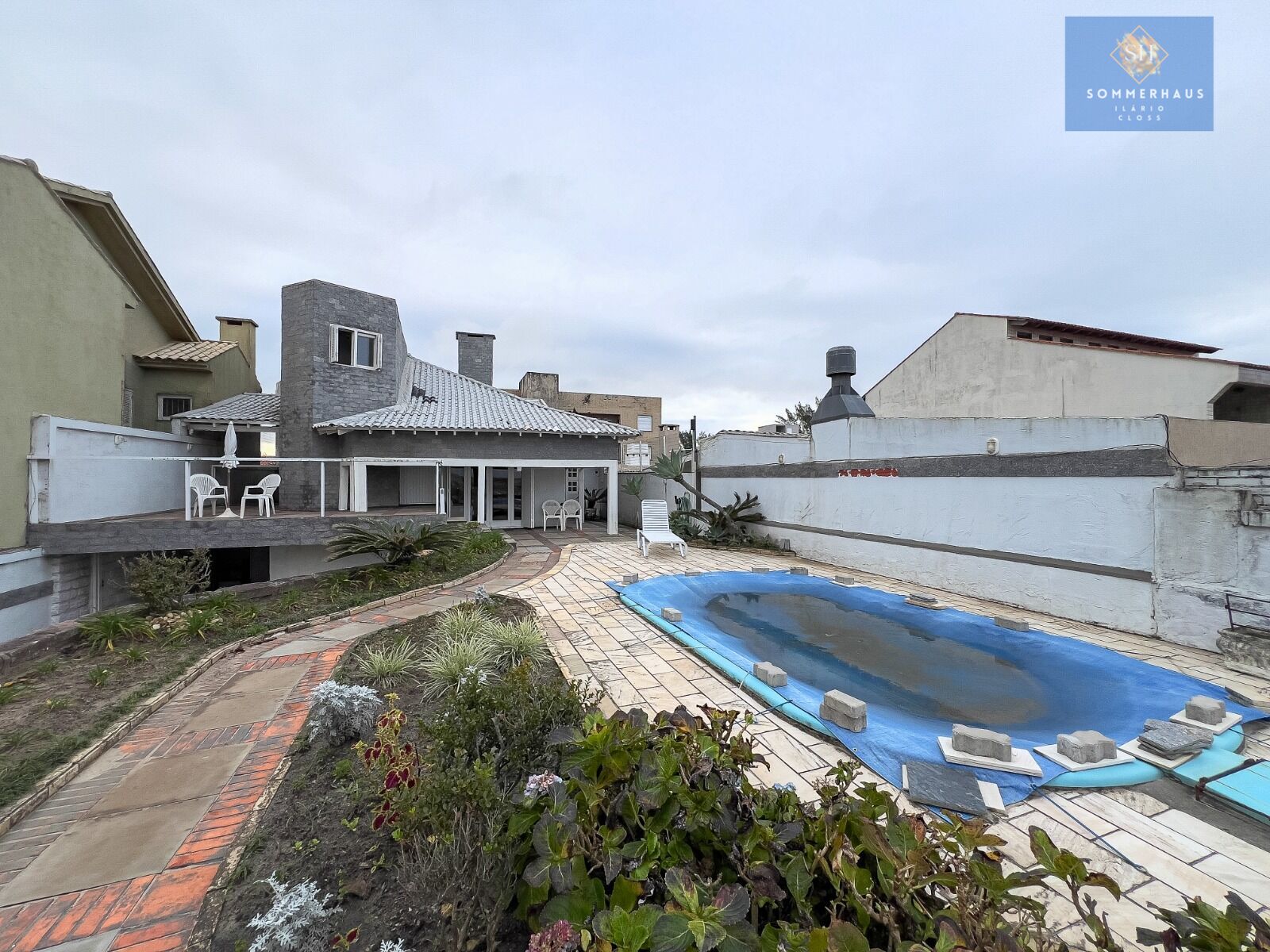 Sobrado, 7 quartos, 325 m² - Foto 1