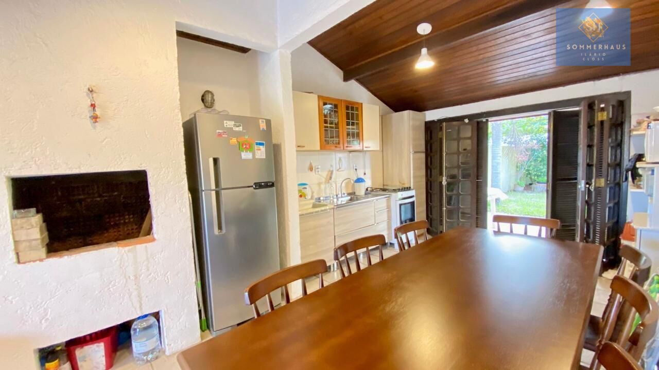 Casa à venda com 3 quartos, 90m² - Foto 6