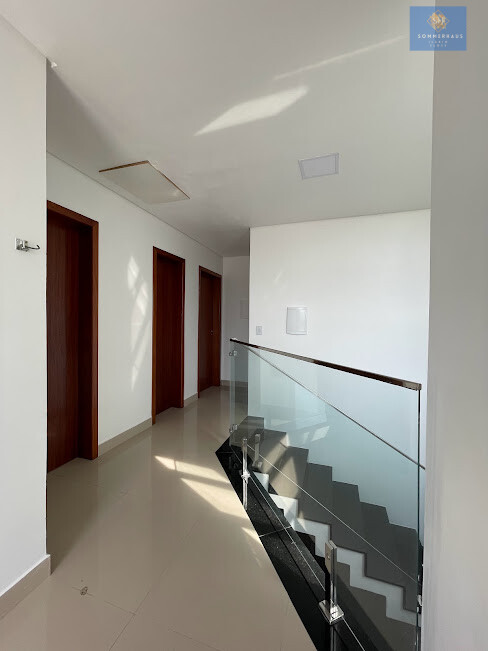 Casa à venda com 4 quartos, 200m² - Foto 9