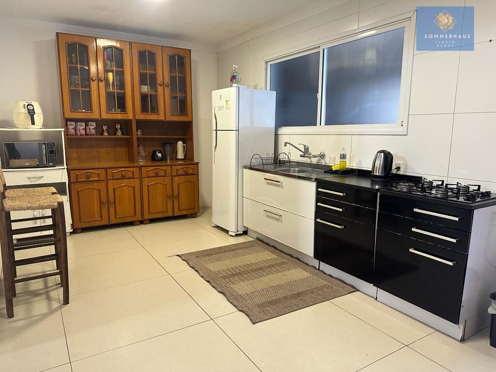 Casa à venda com 3 quartos, 170m² - Foto 5