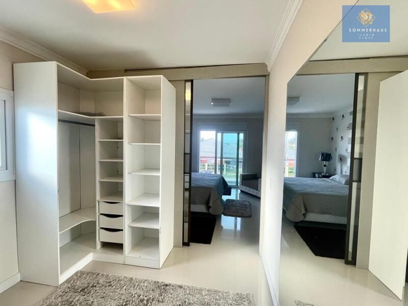 Sobrado, 4 quartos, 299 m² - Foto 37