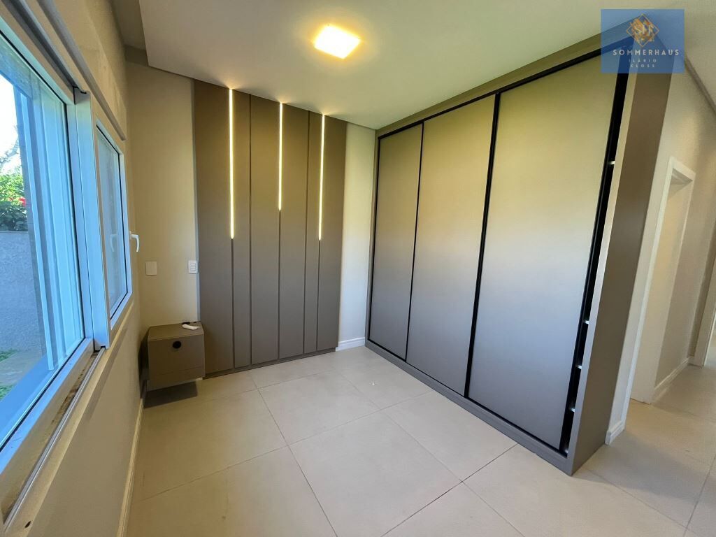 Casa, 4 quartos, 220 m² - Foto 31