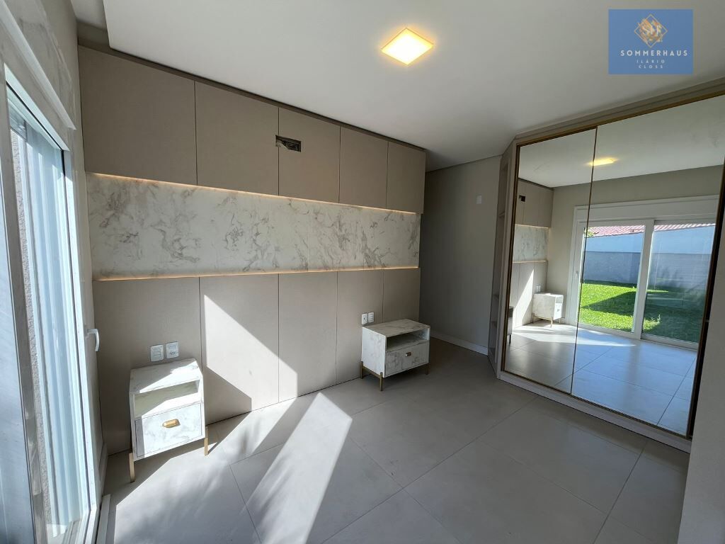 Casa, 4 quartos, 220 m² - Foto 47