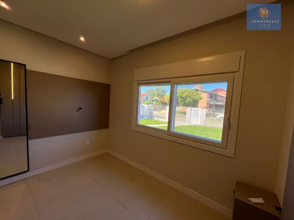 Casa, 4 quartos, 220 m² - Foto 35