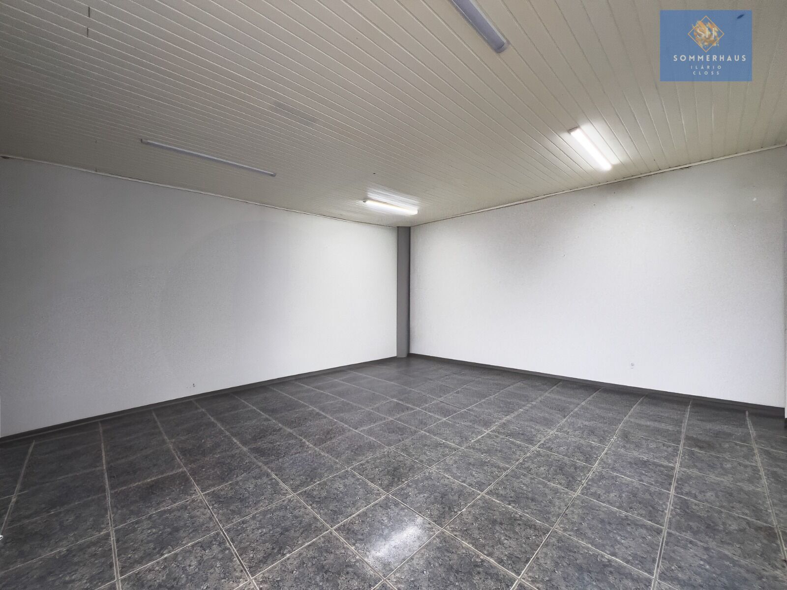 Sobrado à venda com 5 quartos, 296m² - Foto 39