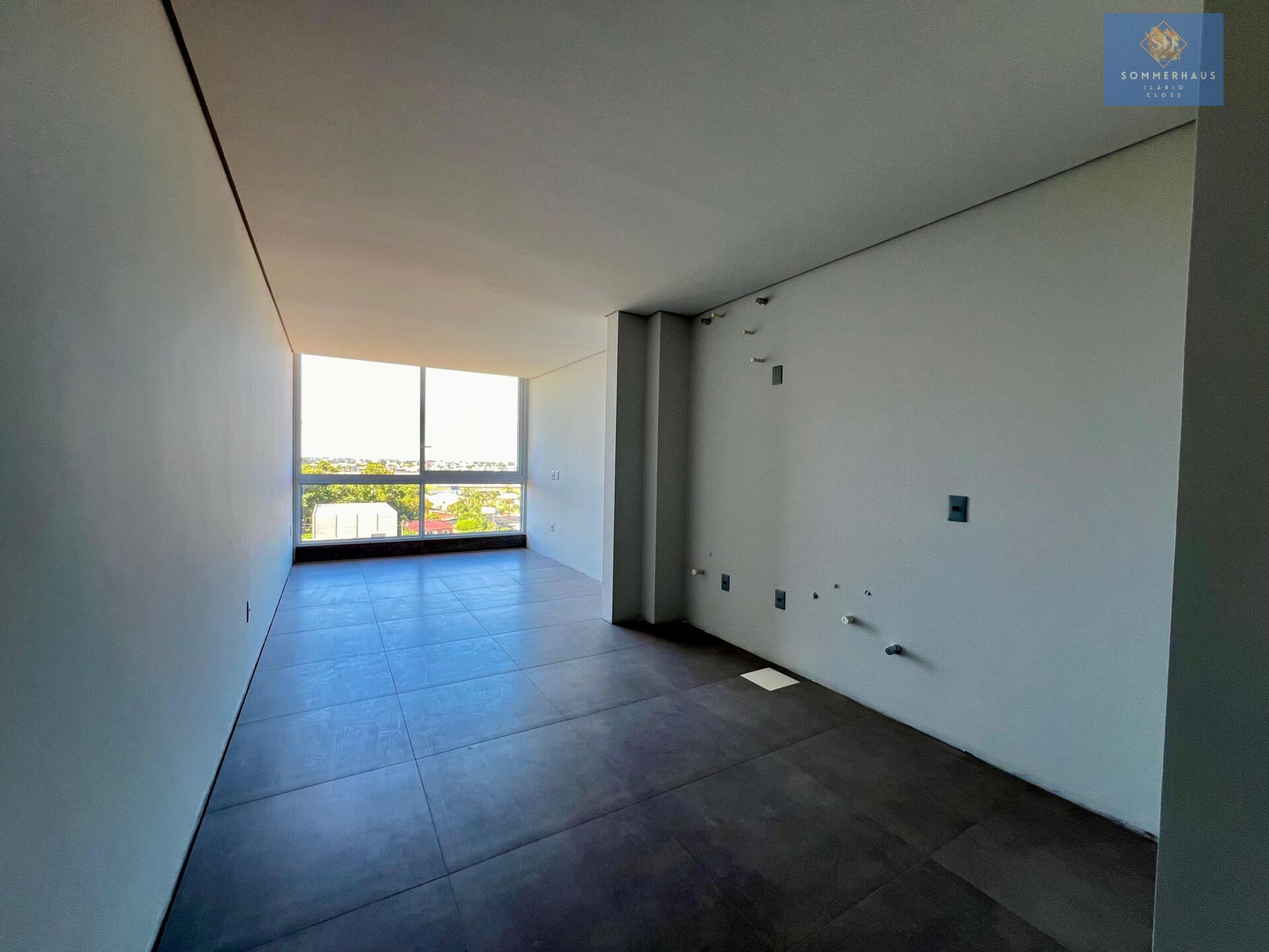 Apartamento à venda com 2 quartos, 57m² - Foto 2