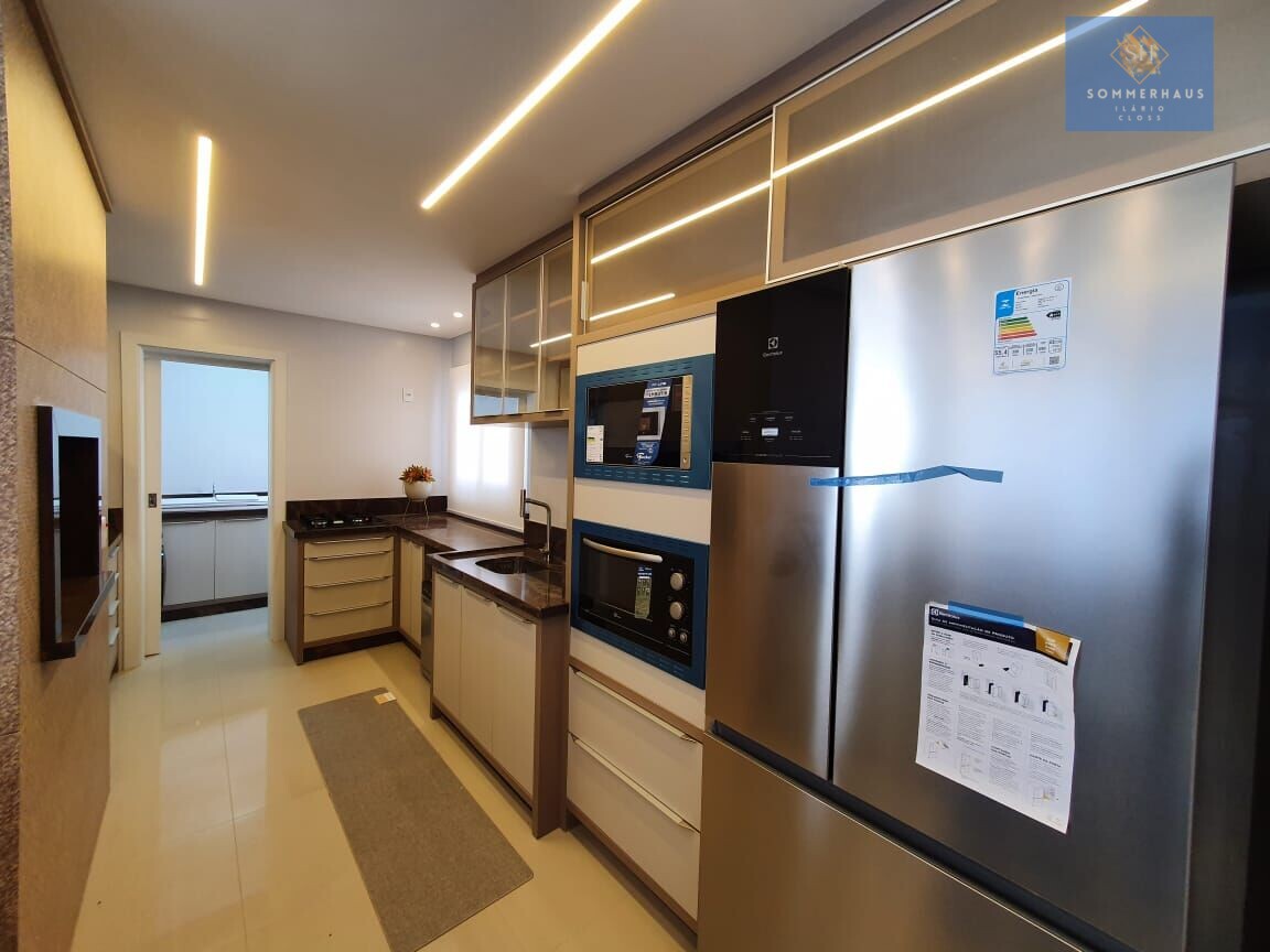 Apartamento à venda com 3 quartos, 216m² - Foto 22