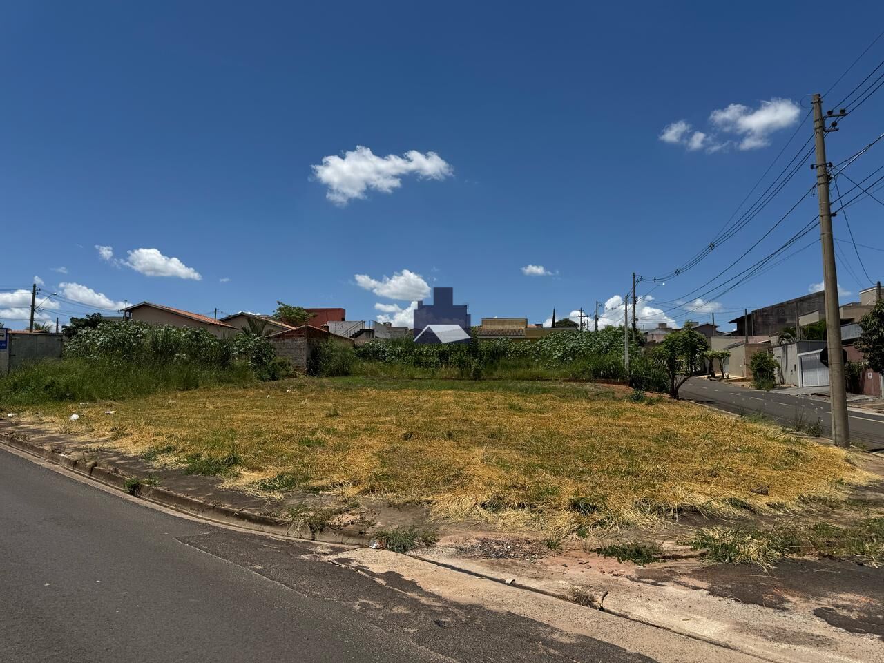 Terreno à venda no bairro Parque das Amoras II - São José do Rio Preto/SP