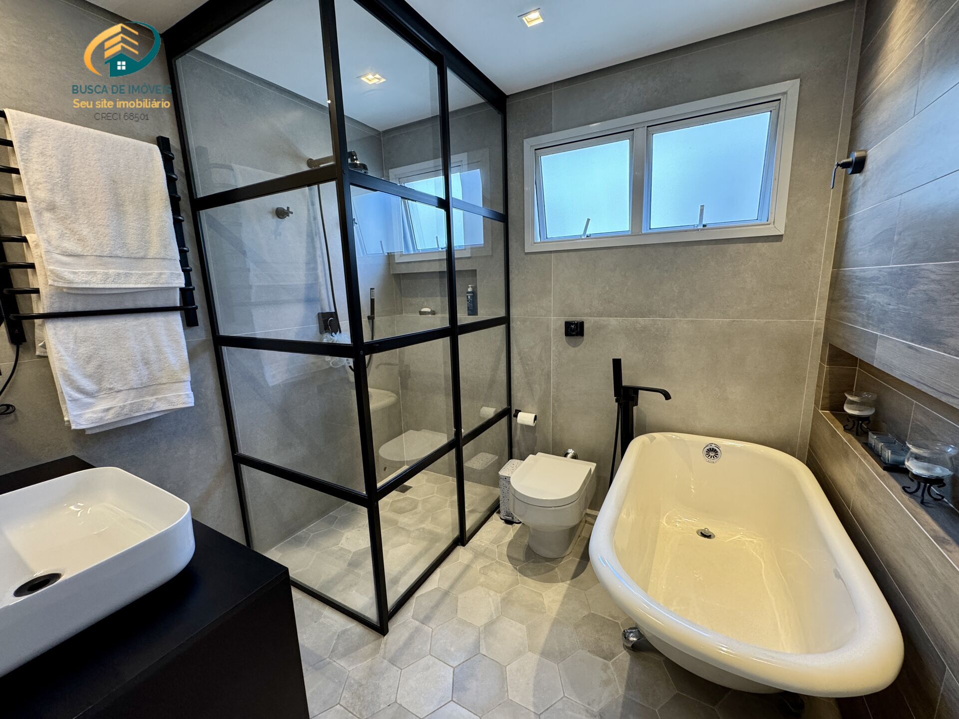 Sobrado, 6 quartos, 450 m² - Foto 43
