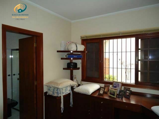 Casa à venda com 3 quartos, 224m² - Foto 27