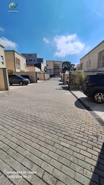 Sobrado, 4 quartos, 250 m² - Foto 2