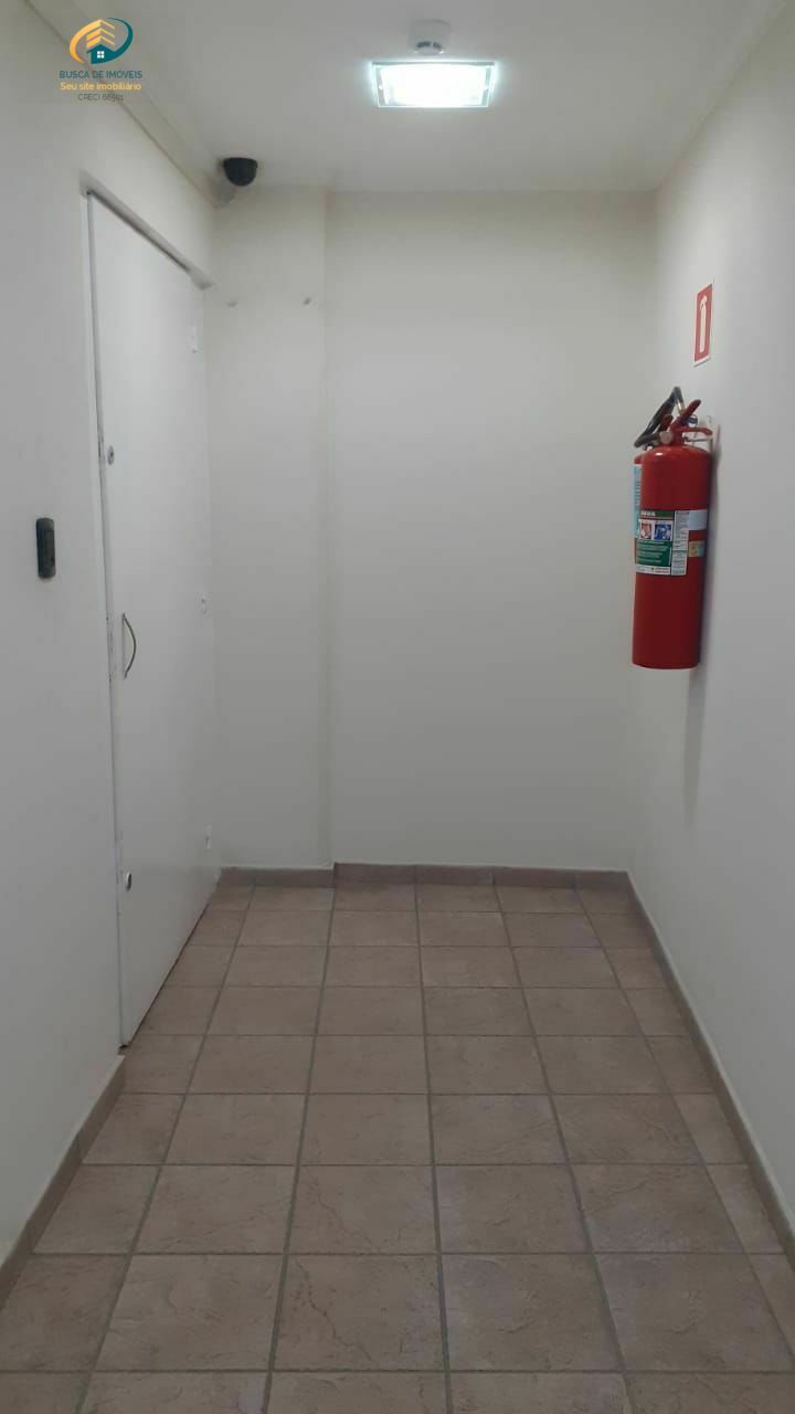 Conjunto Comercial-Sala para alugar com 6 quartos, 300m² - Foto 40