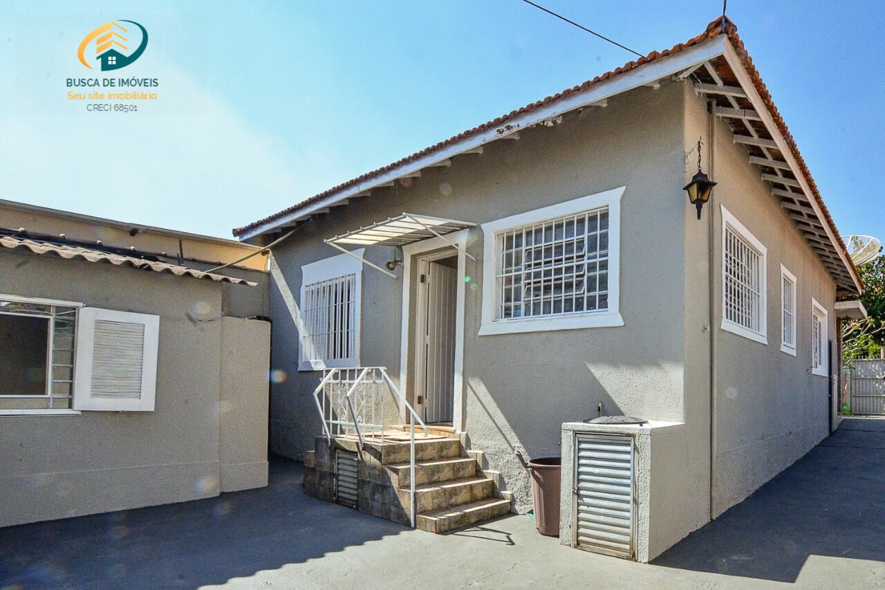 Casa à venda com 3 quartos, 400m² - Foto 2