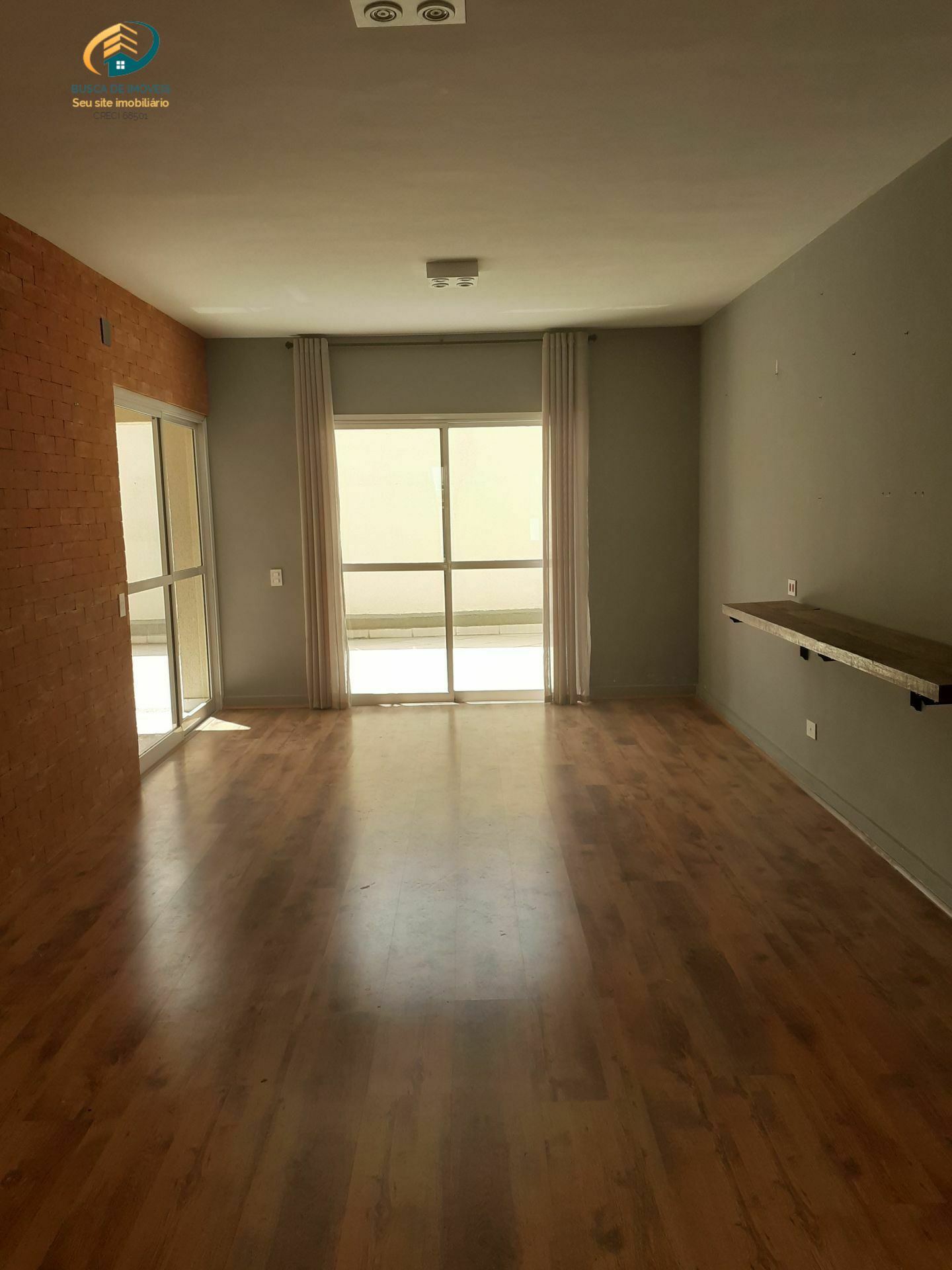 Casa de Condomínio para alugar com 3 quartos, 200m² - Foto 1