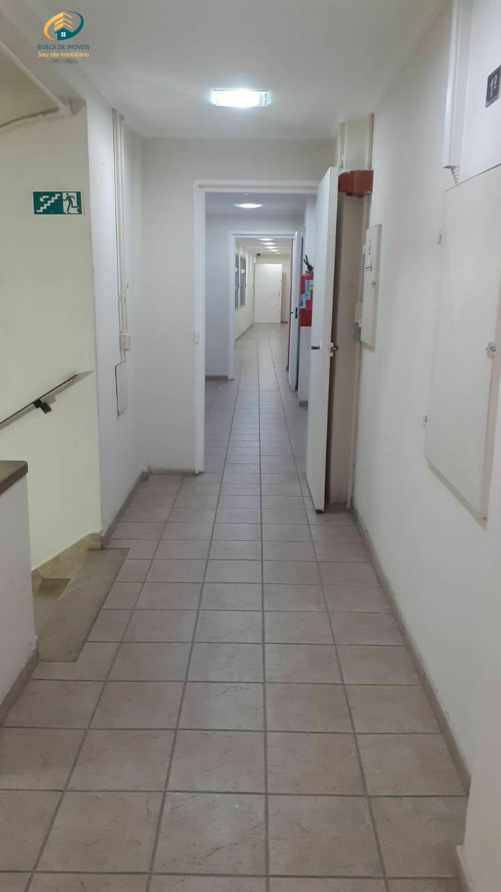 Conjunto Comercial-Sala para alugar com 4 quartos, 300m² - Foto 20