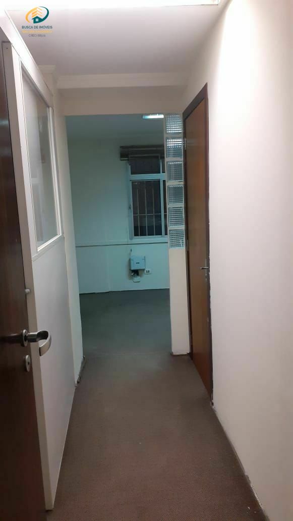 Conjunto Comercial-Sala para alugar com 4 quartos, 300m² - Foto 9