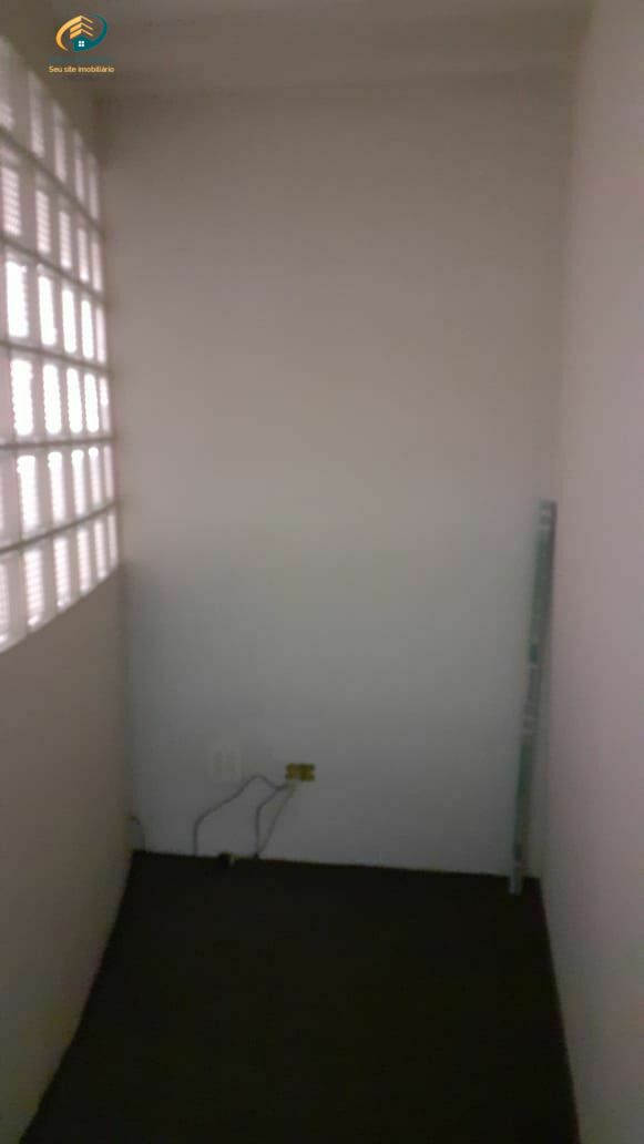 Conjunto Comercial-Sala para alugar com 4 quartos, 300m² - Foto 10