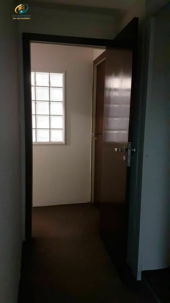 Conjunto Comercial-Sala para alugar com 4 quartos, 300m² - Foto 13