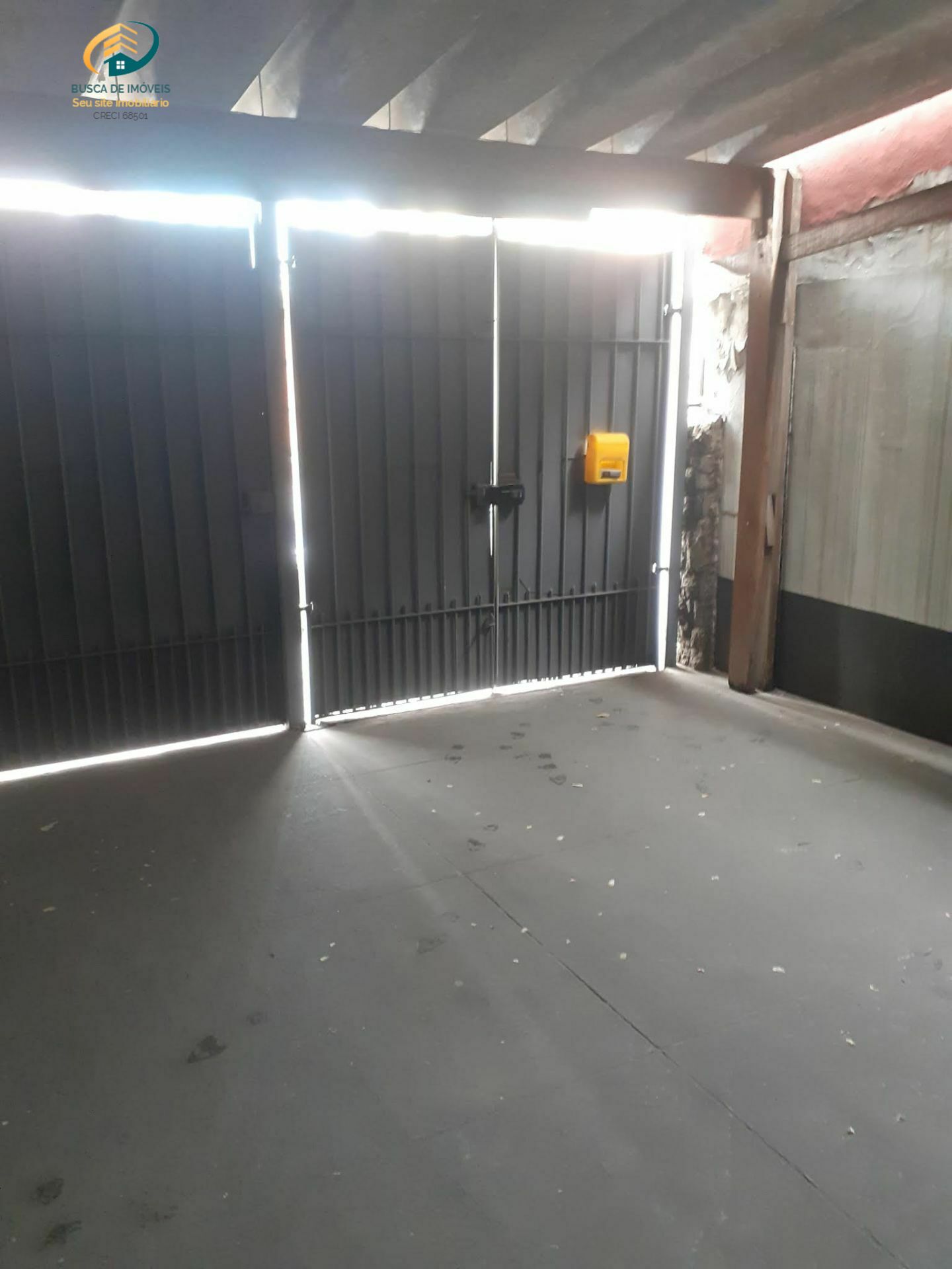 Sobrado à venda com 3 quartos, 340m² - Foto 1