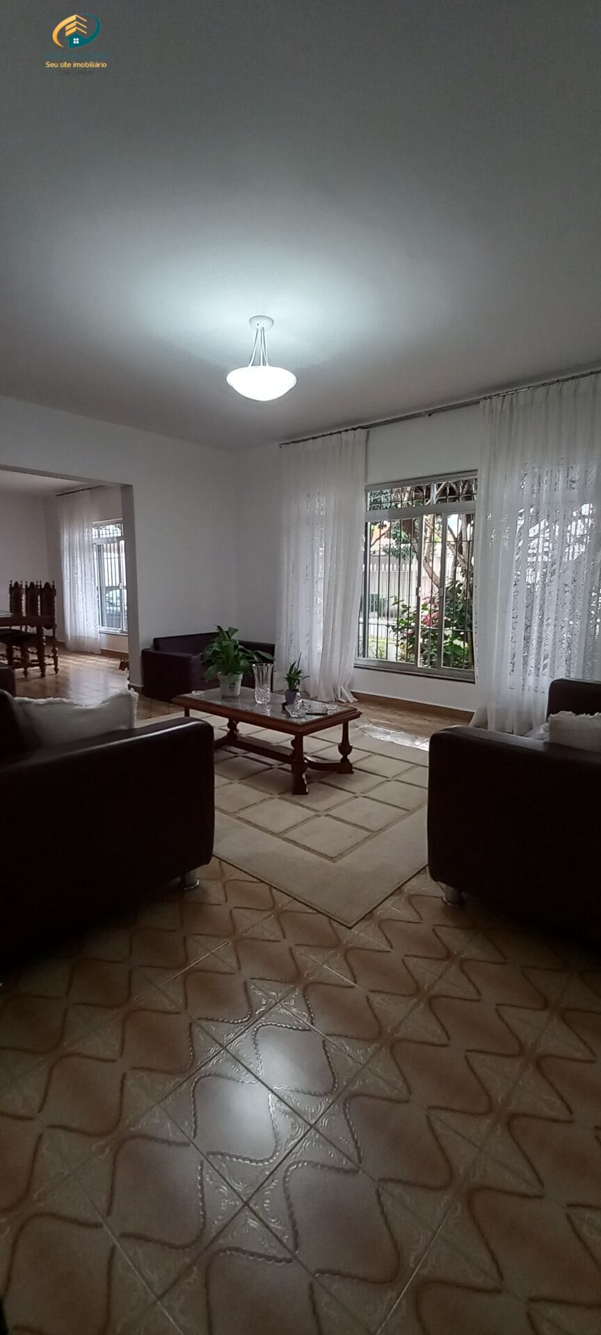 Casa à venda com 3 quartos, 240m² - Foto 6