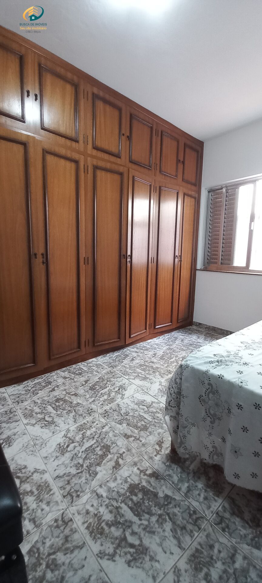 Casa à venda com 3 quartos, 240m² - Foto 15