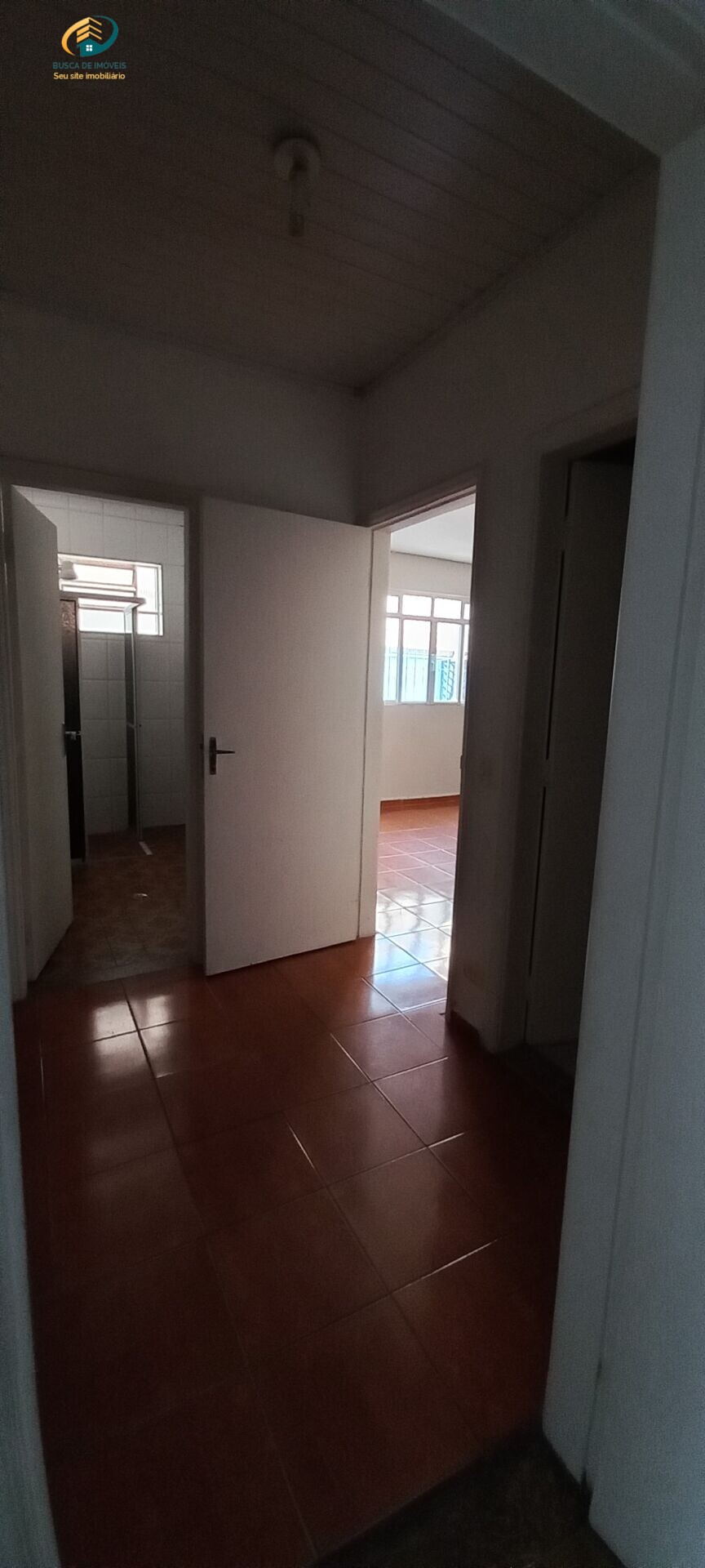 Casa à venda com 4 quartos, 250m² - Foto 22