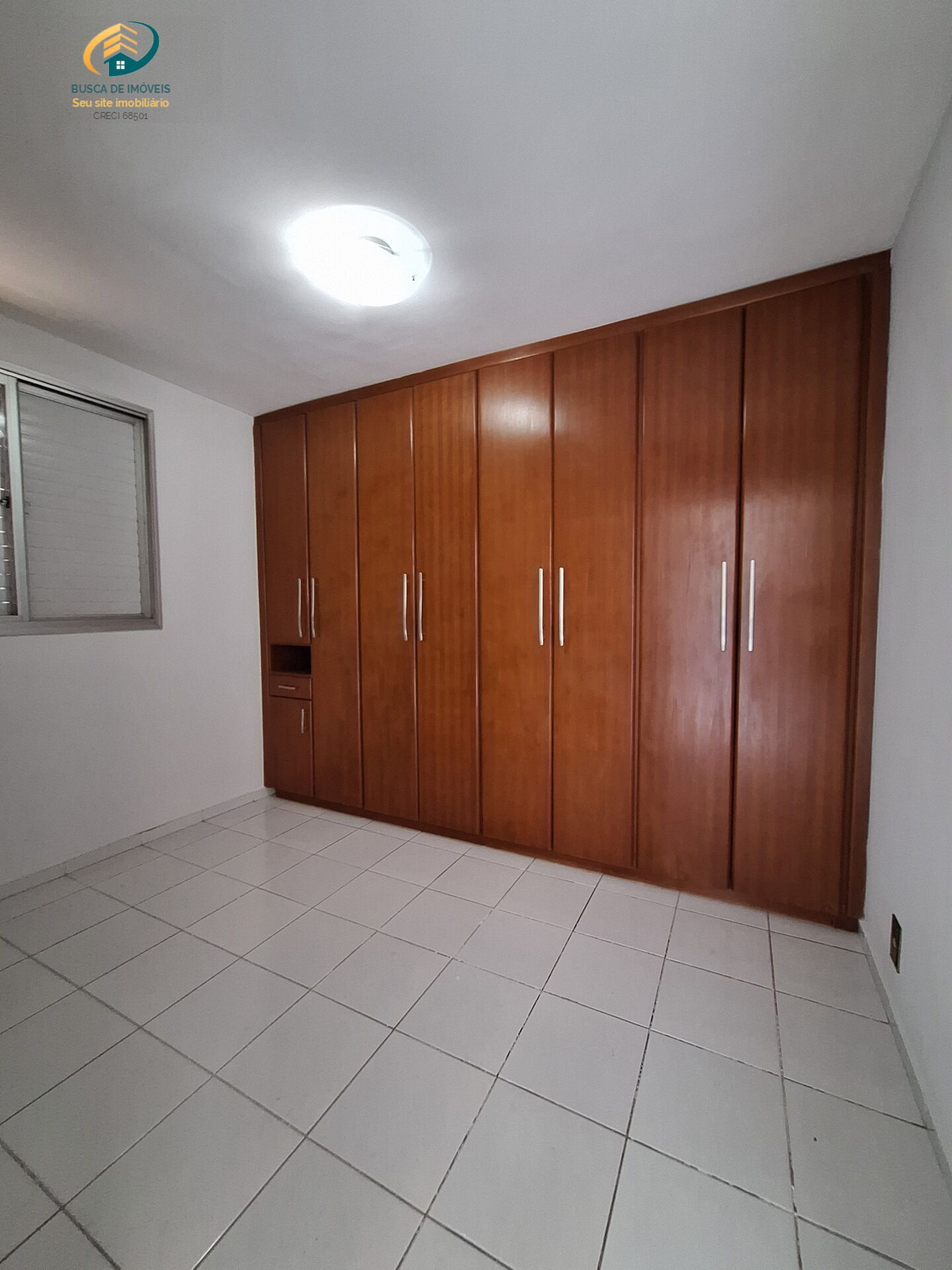 Apartamento para alugar com 2 quartos, 60m² - Foto 16