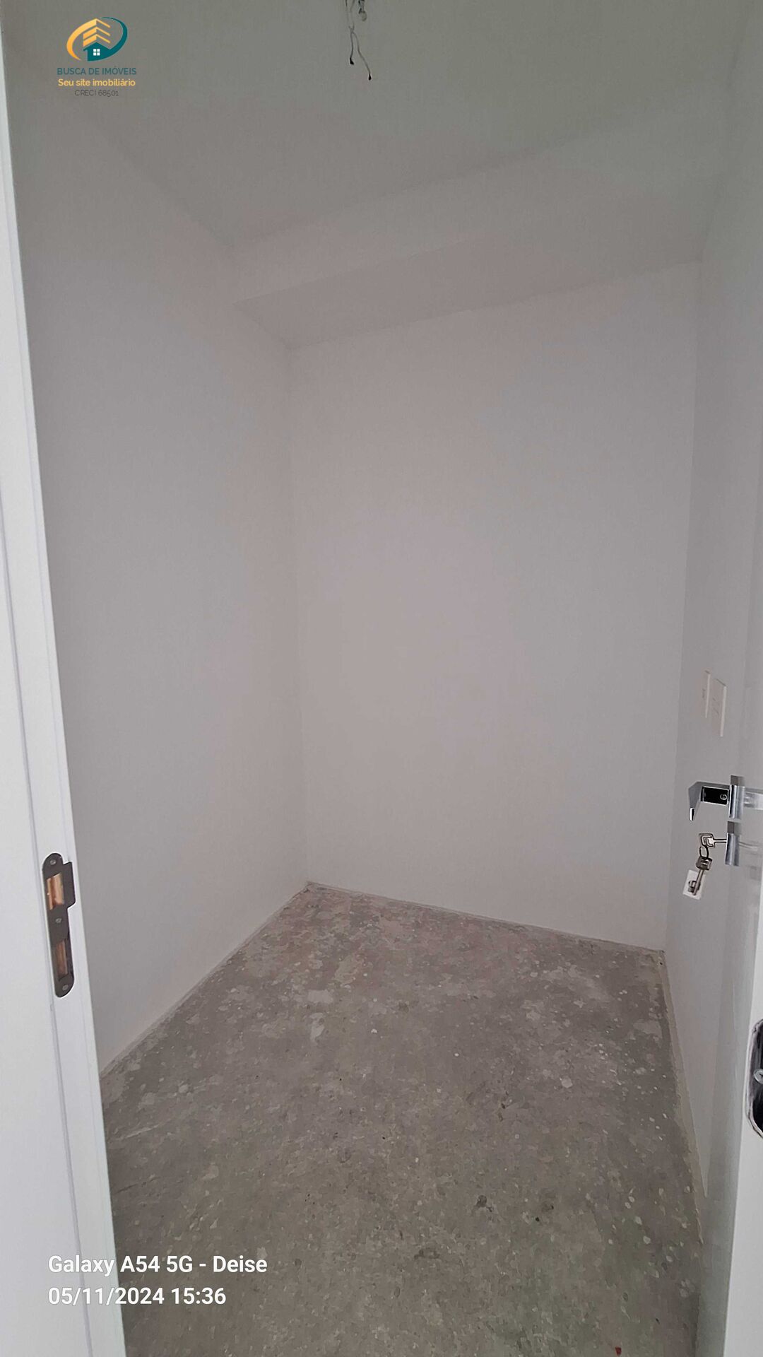 Apartamento à venda com 4 quartos, 230m² - Foto 5