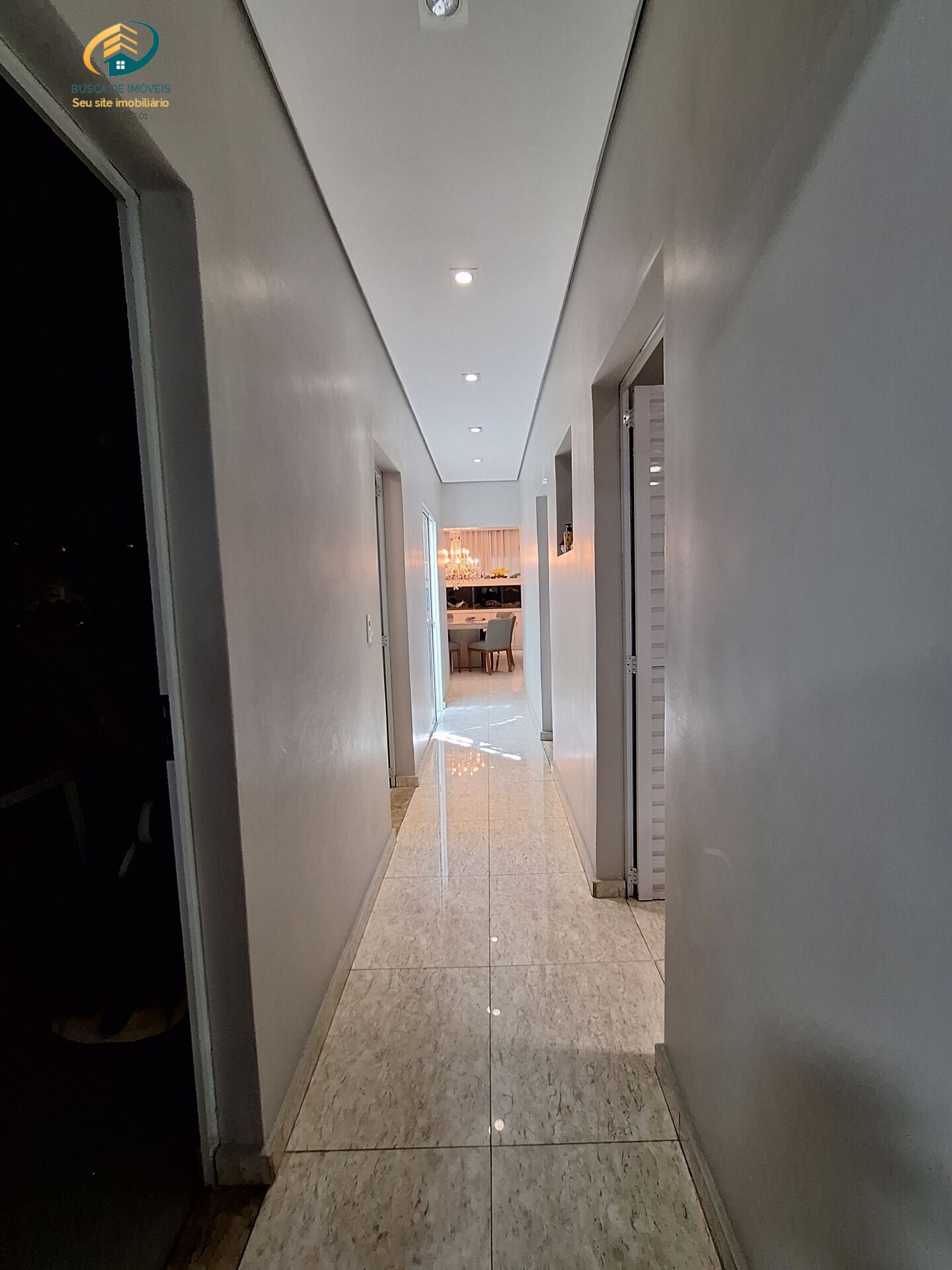 Casa para alugar com 3 quartos, 250m² - Foto 34