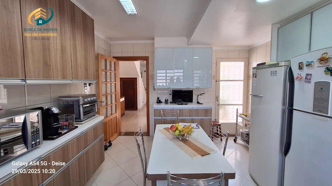 Sobrado, 3 quartos, 244 m² - Foto 20
